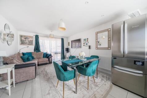 Reception/Kitchen
