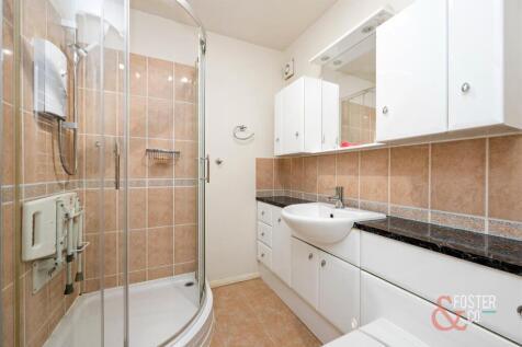 Varndean Drive, Monterey Court, 4-004.JPG