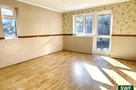 Living room1.jpg