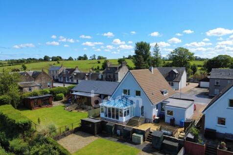 Main Road, Gateside drone shot