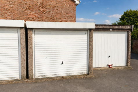 garage 2.png