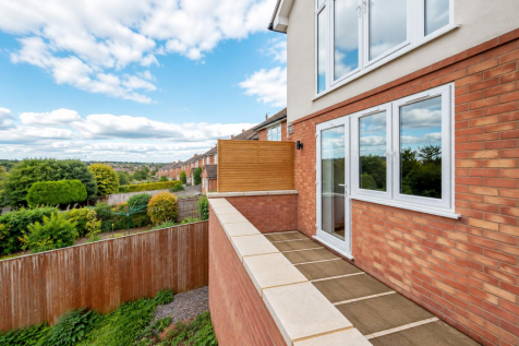1 bed flat/apartment for rent in Carver Hill Road, High Wycombe