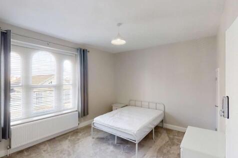 4 Bedroom Terraced in BS5 9DP