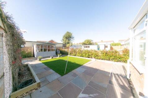Private low maintenance garden
