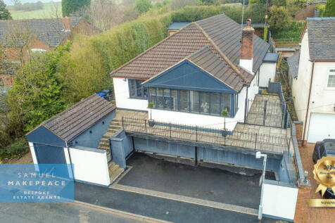 Three Bedroom Jaw Dropping Detached Bungalow with