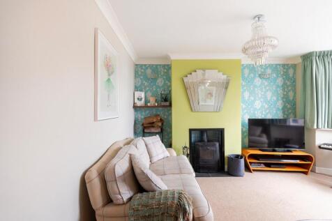 1Q8DBH - Living Room C.jpg