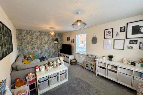 35 Parkstone Lounge 2.jpg