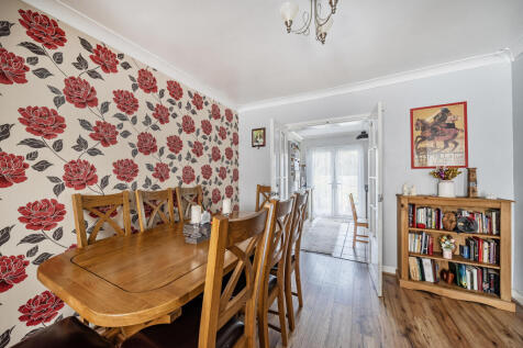 13486111368c060c50414e