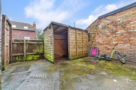 Patio / Decking