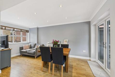 CAM04092G0-PR0083...