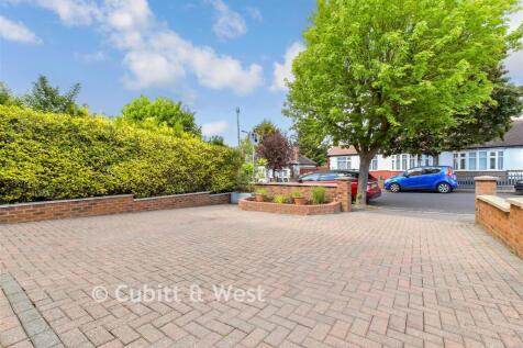 Driveway/Parking