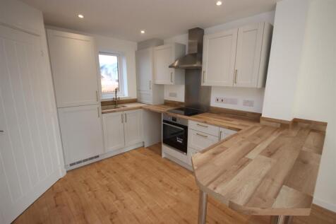 Kitchen 4.JPG