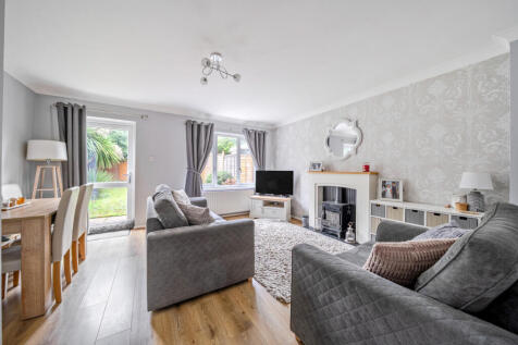 1384602-10-692844...