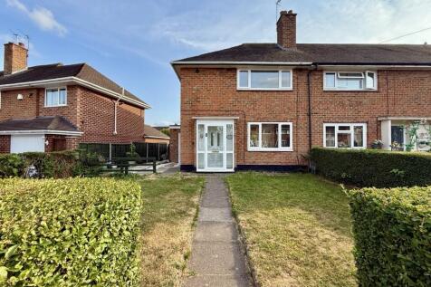 Situated on the popular Hall Hays Road in Shard End, this two double bedroom property is available NOW.