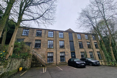 2 Bedroom Flat in HD9 2AY