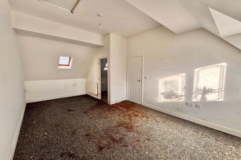 PHOTO-2025-12-14-12-59-29 1 T202512160813.jpg