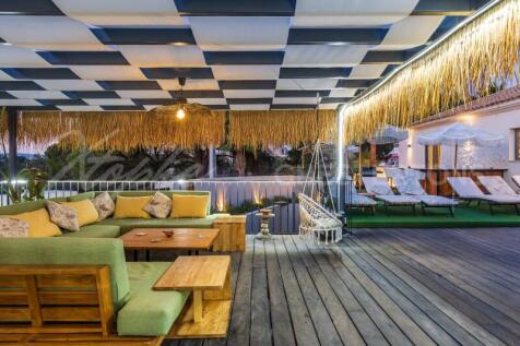 Almancil 6 Bed Villa For Sale Algarve Portugal (36)