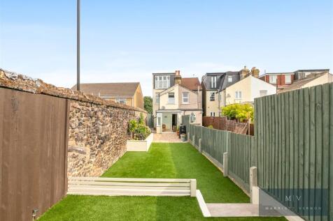 Newark Road 2 MV-11.jpg