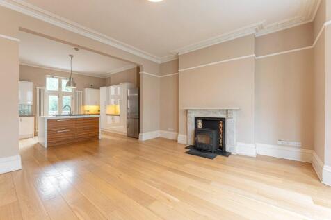 Livingt Room To Kitc