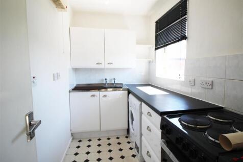 Kitchen.JPG