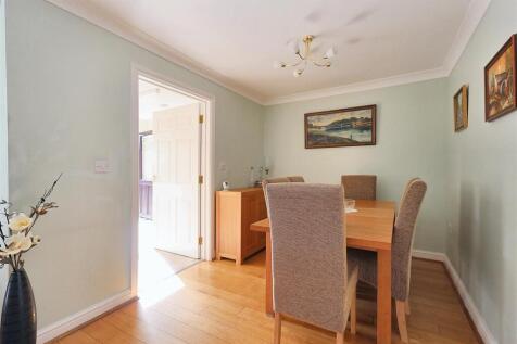 Marshall Close Calverton, Nottingham, NG14 6RE