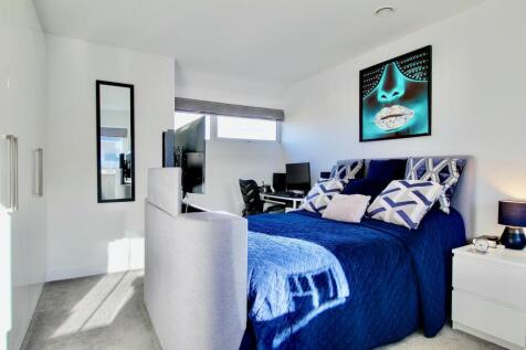 Bedroom 2 - Double Bedroom with Ensuite