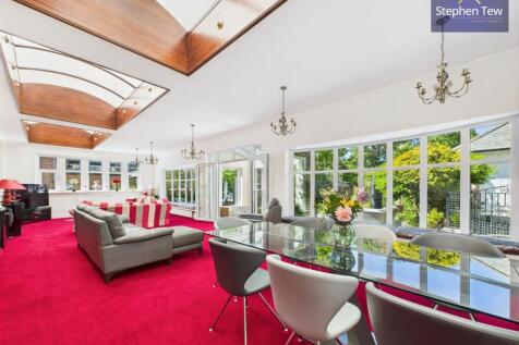 Living / Dining Room