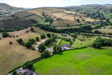 Rhiwalas, Oswestry - Drone-2.jpg