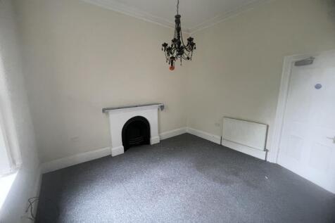 ** Zero Deposit Guarantee Available **
Recently renovated 4 bedroom House share | furnished | available now | L7 L7 All bills included Available immediately is this beautifully renovated 4-bedroom hou