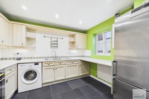 CAM03394G0-PR0411...