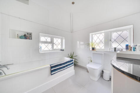 1395106-6-694bcd4...