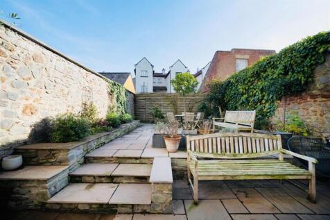 8 bed, 4 bath Town House in Bristol - Photo 23