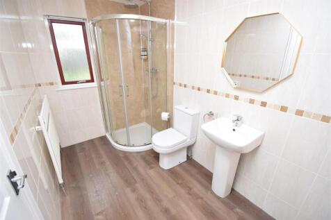 ANNEX SHOWER ROOM.JPG