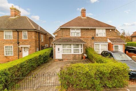 13, Norman Way-1.jpg
