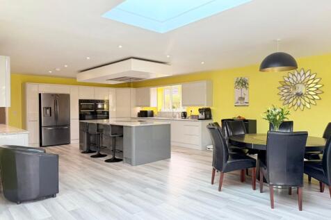 Kitchen/Dining/Family Room