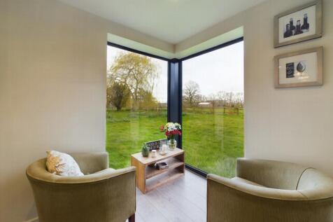 Seating area in kitchen