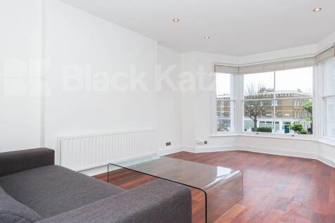 Black Katz are pleased to offer to the market this contemporary one double bedroom flat set on the first floor of a period conversion. This very well presented flat comprises floor to ceiling windows,