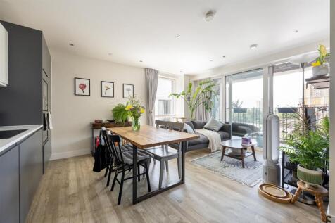 Rookwood Way E3