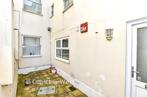 External Lifestyle Photograph