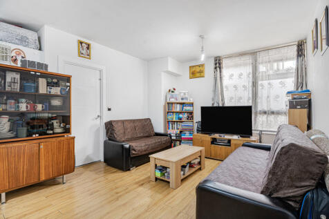 Reception/Kitchen