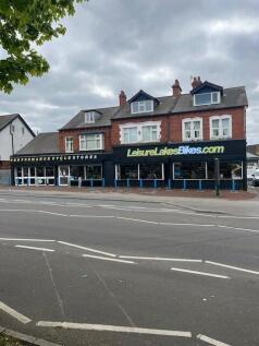 Retail Property (out of town) to rent in seacroft