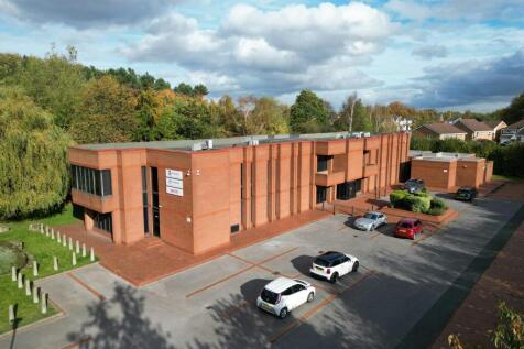 Office to rent in robin hood