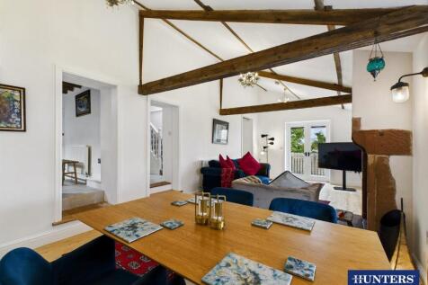 Living &amp; Dining Room