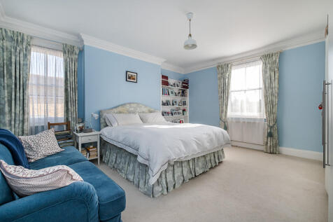 6 bed, 3 bath Semi-Detached in glasgow - Photo 7