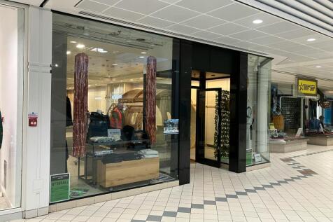 Retail Property (high street) to rent in hull