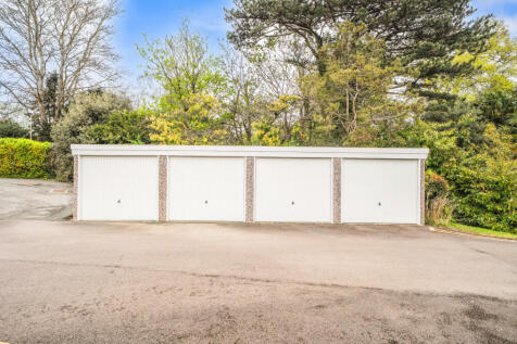 En-Bloc Garage