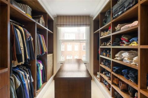 Dressing Room