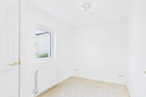 CAM05526G0-PR0021...