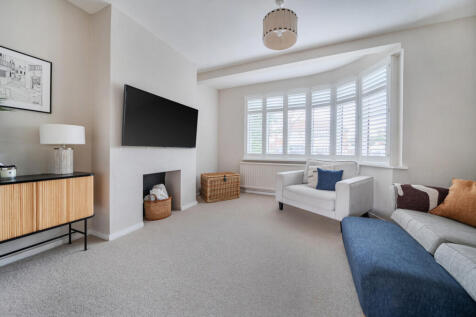 1402507-6-697b6e4...