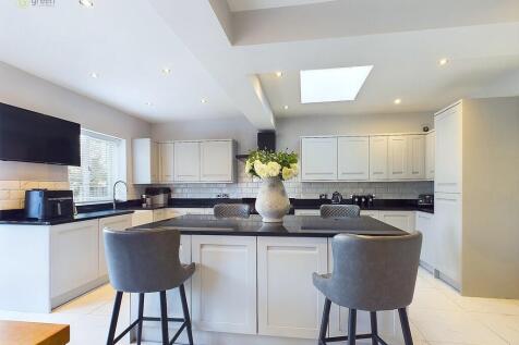 CAM03830G0-PR0111...